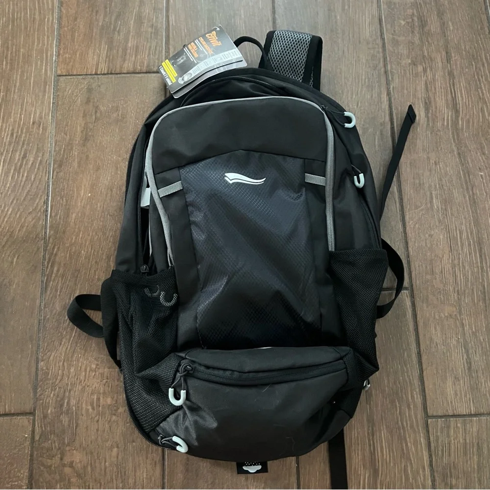Crivit Cycling Black/Gray Backpack 14L Brand New with Tags - Picture 1 of 8